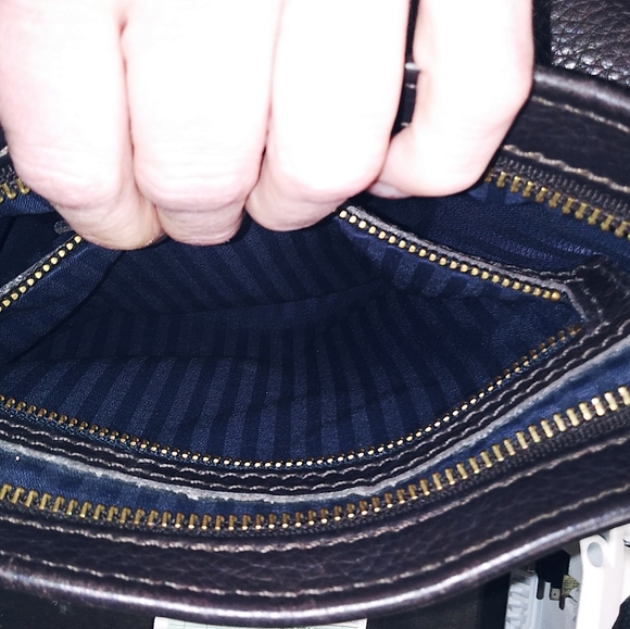 Coach - Picture 8 of 8